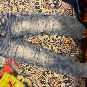 Stylish Acid Wash Jeans